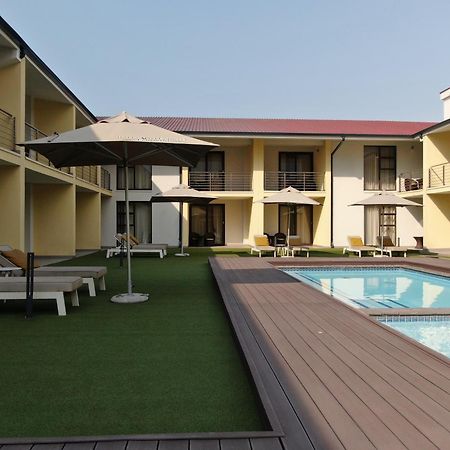 Happy Valley Hotel And Casino Ezulwini Exterior photo
